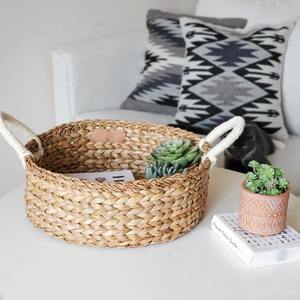 Round water hyacinth storage <b>basket</b> with handle Handmade Storage <b>Basket</b> Wholesale eco-friendly Made in Vietnam - Product Image 6