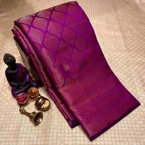 Saris de algodón de seda suave Lichi hechos a medida con borde rico y trabajo de Jacquard para fines de reventa ropa India pakistaní Shari - Product Image 4