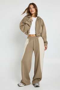 Conjunto de chándal con capucha y panel de contraste de 2 piezas para mujer de color caqui de alta demanda Conjunto de chándal de 2 piezas con capucha y pantalones de chándal - Product Image 4