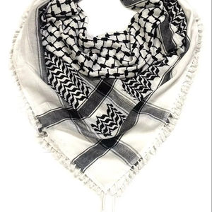 Vente en gros de foulards palestiniens multicolores arabe Kuffiyeh Ghatra en coton de style carré pour hommes musulmans adultes - Product Image 1