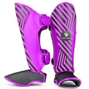 Espinilleras de Boxeo de Cuero Premium, Personalizadas para Hombres y Mujeres, con Diseño Protector y Duradero - Product Image 6