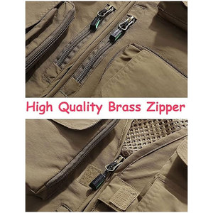 Chaleco de viaje al aire libre de verano elegante y funcional para hombres, chaleco de pesca de lona personalizable, ropa de trabajo, chaleco con bolsillos - Product Image 6