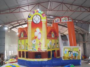 Châteaux gonflables en PVC pour enfants avec toboggan pour le plaisir du parc d'aventure - Product Image 2