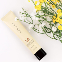 Crème BB solaire NATINDA Real Magic Cover |   Crème solaire SPF |   Fond de teint éclaircissant anti-UV au thé vert |   Tous types de peau |   OEM/ODM