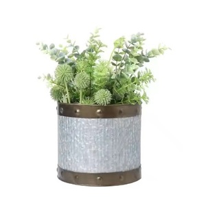 Vente chaude fabriqué à la main jardinière en métal attrayant brillant intérieur/extérieur Pot de fleur décoration de la maison fournitures de jardin - Product Image 5