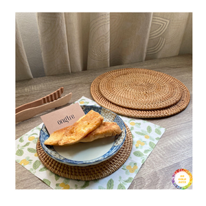 Plateau de dessous de verre rustique fait à la main en rotin accessoire de service de table de cuisine tissé naturel écologique du Vietnam - Product Image 1