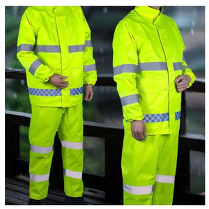 ชุดเสื้อผ้าทำงานแบบมองเห็นได้ชัดเจน ชุดสะท้อนแสง กันน้ำ โพลีเอสเตอร์ เสื้อแจ็คเก็ตและกางเกงนิรภัยสำหรับทุกเพศ สีเขียว - Product Image 3