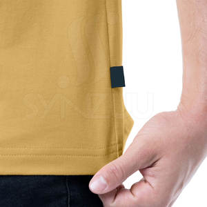 T-shirt polo de haute qualité grande taille pour hommes Conception personnalisée T-shirt polo respirant de couleur unie pour hommes Chemise décontractée coupe ajustée - Product Image 6