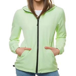 Chaqueta Softshell para mujer, diseño personalizado, ajuste cómodo, chaquetas Softshell de alta calidad, chaquetas OEM al por mayor - Product Image 1