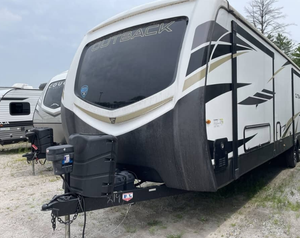 Occasion - 2023 - Keyestone Outback 328RL RV Camper - Disponible pour livraison - Product Image 5