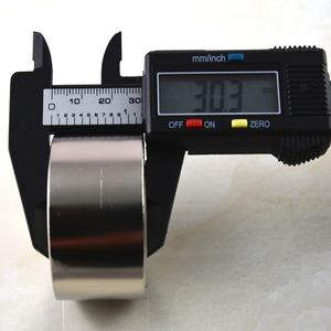Aimant permanent pour compteur d'eau en gros en Chine, aimant N52 puissant, <span class=keywords><strong>50x30</strong></span>, aimant en néodyme de grande taille, aimant axial, industriel - Product Image 6