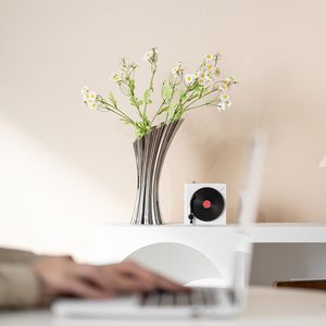 Florero Alto Decorativo de Metal, Diseño Vertical Esculpido para el Hogar, Sala de Estar, Hotel, Oficina, Centro de Mesa, Artículo Decorativo Premium - Product Image 3