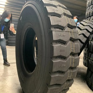 Pneu optimisé pour la direction 285/75R24.5 offrant une précision de maniabilité améliorée et une adhérence routière constante pour les flottes longue distance et régionales - Product Image 2