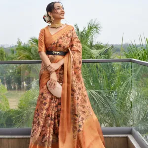 Sari in organza zari con bordo intrecciato zari in oro da 8 pollici con design anokhi jaal all over e ricco sari pallu weaved