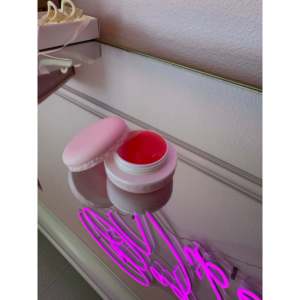 Removedor de Pegamento para Pestañas Color Crema Macarrón con Extractos de Plantas para Extensiones de Pestañas - Product Image 1