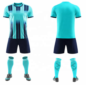 Uniformes de equipo de fútbol hechos a medida tela de poliéster transpirable OEM Etiqueta Privada uniforme de fútbol diseño personalizado bajo MOQ - Product Image 4