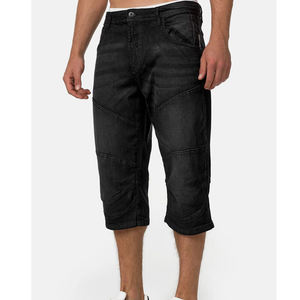 กางเกงขาสั้นผ้ายีนส์ขาตรงสีดำสำหรับผู้ชายทรงแบ็กกี้ฉลากส่วนตัวยาวถึงเข่าแฟชั่นสไตล์ลำลองเป็นมิตรกับสิ่งแวดล้อม - Product Image 1