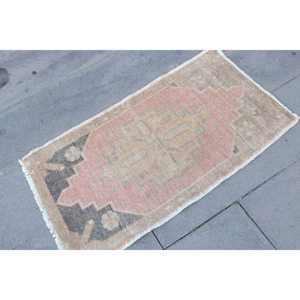 พรมขนาด 1.8x3.37 ฟุต, พรมตุรกีโบราณ, พรมขนสัตว์โมร็อกโกสีแดง - Product Image 3
