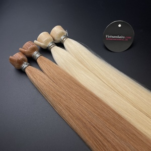 100% PU Remy Extensions de cheveux du Vietnam Full Cuticle Wave Style Perte gratuite pour le tressage - Product Image 3