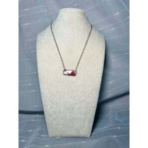 Collar Navajo Hecho a Mano en Plata de Ley con Patrón de Rosa Dahlia, Regalo para Ocasiones Especiales - Product Image 3