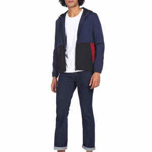 Vêtements pour hommes Veste softshell tendance avec fermeture éclair Vêtements de protection solaire Veste softshell à séchage rapide pour hommes - Product Image 4