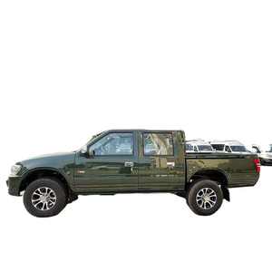 Véhicule utilitaire SUV d'occasion 2024, 6.1-8L essence, transmission automatique, double cabine, Euro IV, sièges en cuir - Product Image 6