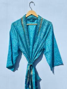 Suministro directo de ODM, Kimono de seda de estilo Vintage hecho a mano indio para mujer, ropa informal para salón de playa, ropa musulmana tradicional - Product Image 6