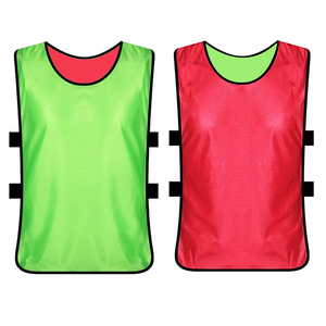 Venta al por mayor de Baberos de entrenamiento de cuello redondo para hombres, Impresión de logotipo personalizado, ligero, secado rápido, ropa de fútbol, conjuntos de corte automatizado - Product Image 2