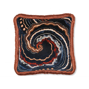 Coussin décoratif brodé en coton 100% certifié Gots Brown Taselled avec une sensation légère et un design sophistiqué pour la maison - Product Image 1