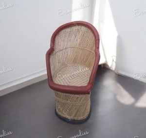 Neuer modischer Rattan stuhl mit hoher Rückenlehne Rattan Royale Bamboo Cane Wicker Chair Vielseitiger Stuhl für Schlafzimmer Wohnzimmer Restaurant