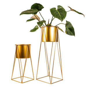 Porte-fleurs en métal au design unique Décoration de jardin finie en or Jardinière d'intérieur en pot Décoration de table de mariage à la maison - Product Image 1