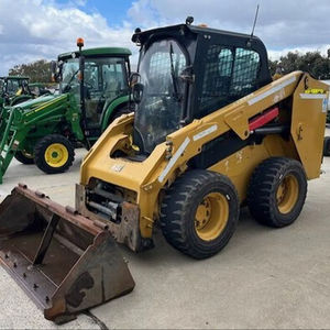 Chargeuse compacte Caterpillar 246D de 2016, matériel d'occasion avec composants principaux - boîte de vitesses et palier de moteur - Product Image 1