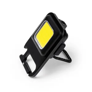 Torcia LED Magnetica Personalizzata in Faggio per Regali Promozionali - Product Image 3