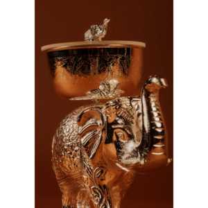 Elefante Decorativo Oriental Hecho a Mano con Baño de Plata Alemana y Diseño Tallado con Cuenco - Product Image 4