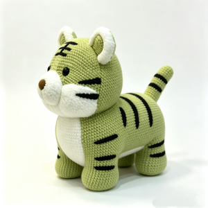 Peluche tigre au crochet personnalisée, amigurumi tigre fait main, animal en peluche tricoté, tigre en crochet doux, peluche tigre pour bébé, sûr pour les bébés. - Product Image 2