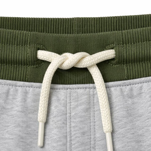 Shorts décontractés pour hommes, tissu léger, look élégant, idéal pour les voyages et les tenues d'été - Product Image 4