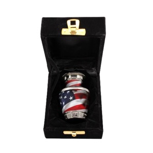 Urnas de Cremación Metálicas de Calidad Estándar para Guardar Cenizas Humanas, Impermeables, Estilo Americano, Decoración del Hogar, Proveedor Indio - Product Image 4