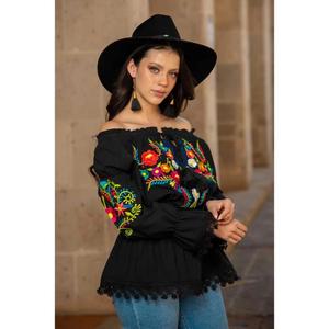 Chemisier Mexicain Bohème Brodé Floral pour Femme, Haut Artisanal Style Peasant à Épaules Dénudées avec Ourlet en Dentelle - Product Image 5