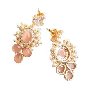 Vente en gros de boucles d'oreilles faites à la main en zircon et cristal-bijoux de mode de mariée ethnique pour les détaillants et les distributeurs - Product Image 2