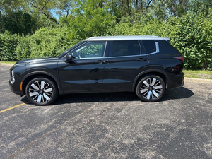 ( T&D ) รถมิตซูบิชิ เอาท์แลนเดอร์ SUV มือสอง สภาพดีเยี่ยม - Product Image 3