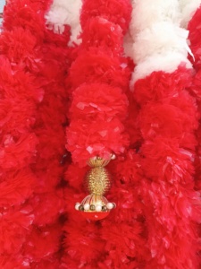 Cuerdas de flores de caléndula Cuentas doradas para Halloween Back School Bodas indias Diwali Templos Haldi Graduaciones Día de la madre - Product Image 5