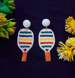 Pendientes de Alta Calidad con Bordado para Mujer, Pendientes de Cuentas con Forma Ovalada para Fiesta, Hechos a Mano en India - Product Image 3