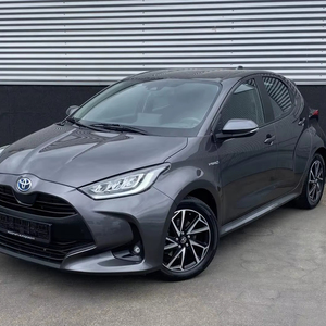 ใช้งานอย่างประณีต2025โตโยต้ายาริส1.5ไฮบริดไดนามิก - Product Image 1