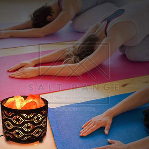 Lampe en sel de l'Himalaya sculptée, durable, de haute qualité, décoration d'intérieur, forme de ballon de basket, cadeau et artisanat - Product Image 5