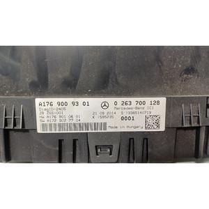 Pannello Strumenti Centrale Livelli Mercedes Classe A W176 Serie AMG A1769009301 607951 (K9K) (13>) - Product Image 4