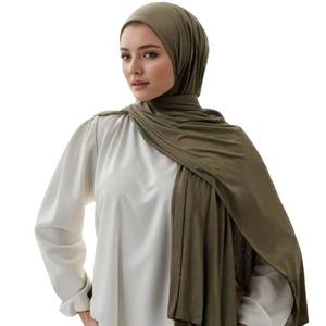 Bufanda de gasa pura 100% para mujer, bufandas de tacto suave de estilo estadounidense inspiradas en el diseñador de lujo - Product Image 4