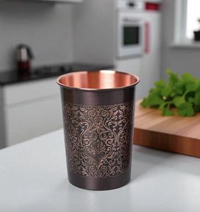 Gobelet à boire en cuivre Divris, design floral vintage, écologique, passe au lave-vaisselle, personnalisable - Product Image 3