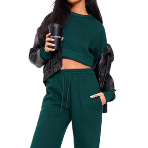 Sudadera recortada de mujer a la moda al por mayor | Sudadera con capucha de gran tamaño con bordado personalizado | Tela de lana de algodón - Product Image 2