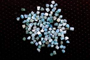 50ชิ้นคริสตัลสีฟ้าที่หายากตัดด้วยมือลาริมาร์ของแท้หยาบขนาด4-6มม. อัญมณีธรรมชาติสำหรับการทำเครื่องประดับ - Product Image 2