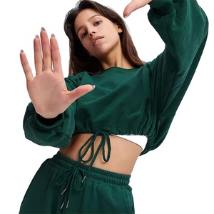 Sweat court rouge vin et survêtement jogger ensemble 2 pièces femmes co-ord tenue de salon à manches longues avec pantalon - Product Image 6